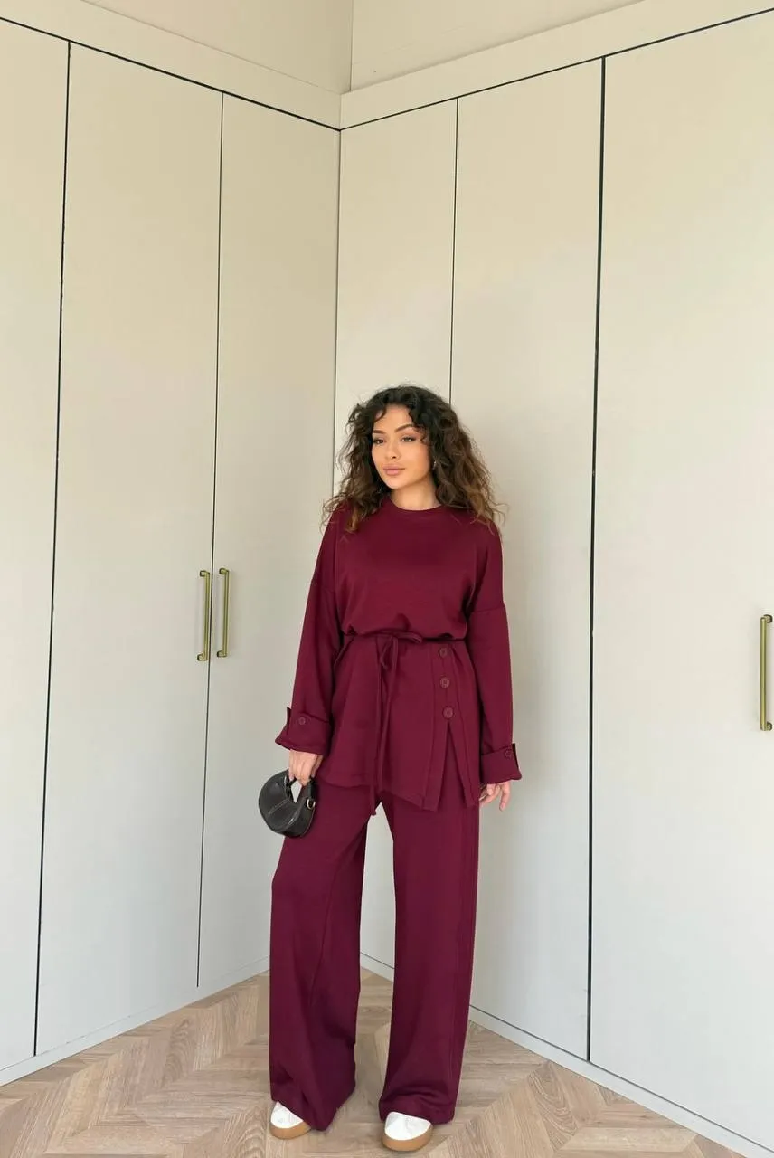 Düğme Detaylı Takım